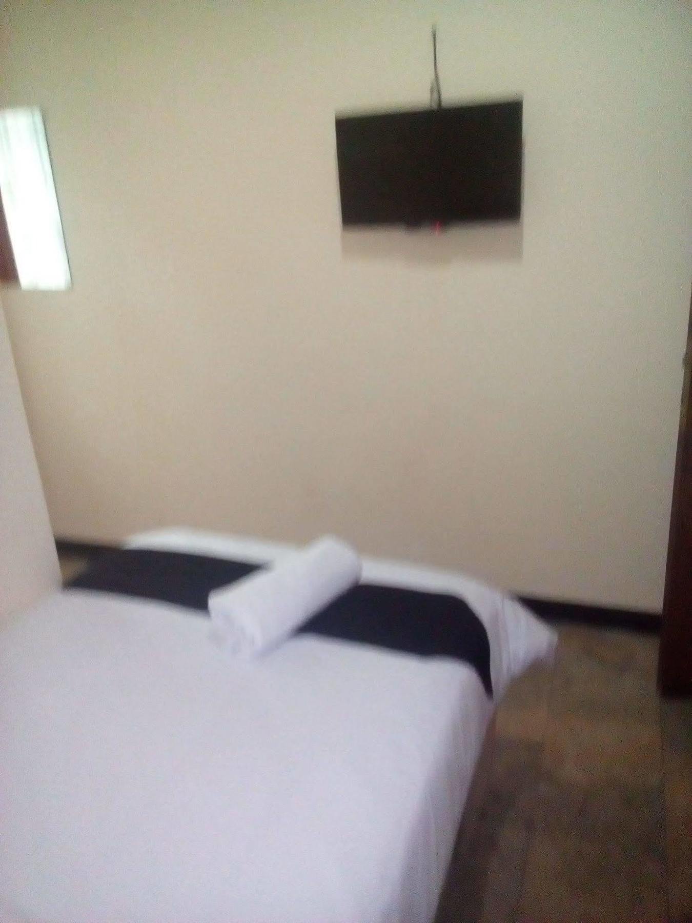 Simply Homy Guest House Pasteur Бандунг Экстерьер фото